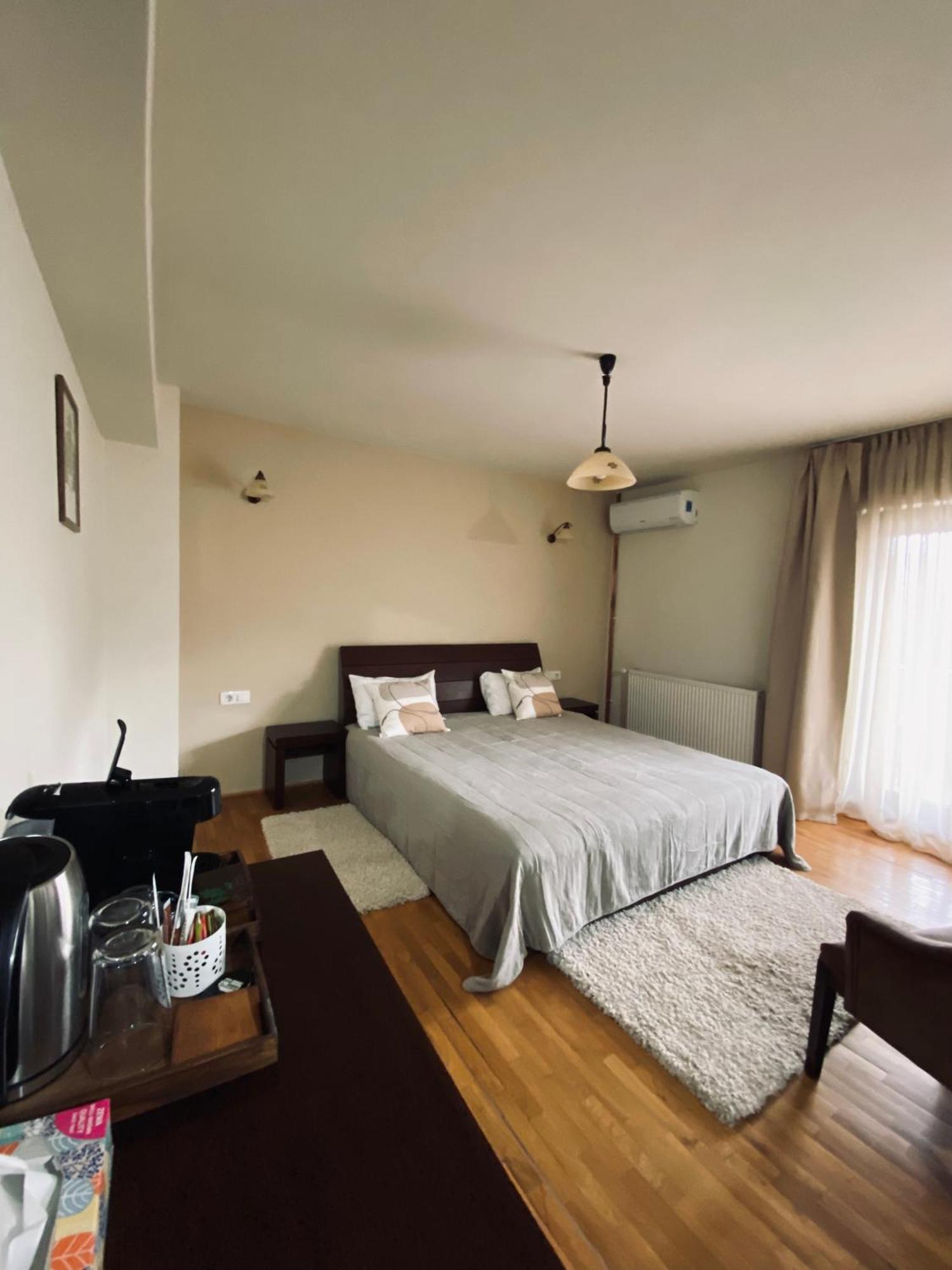 Hotel Cetatuia à Măgura Extérieur photo